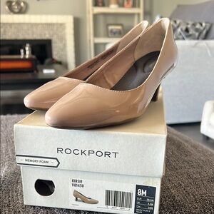 Rockport Women's Beige Pumps